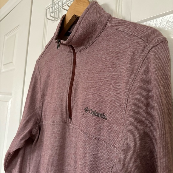 Columbia 1/4 Zip Lightweight Sweatshirt - Picture 7 of 7